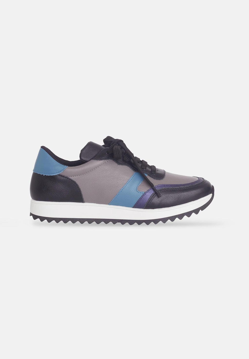 5. Studio shot of women's Mangará Buriri sneakers in grey, blue, and black with lace-up design
