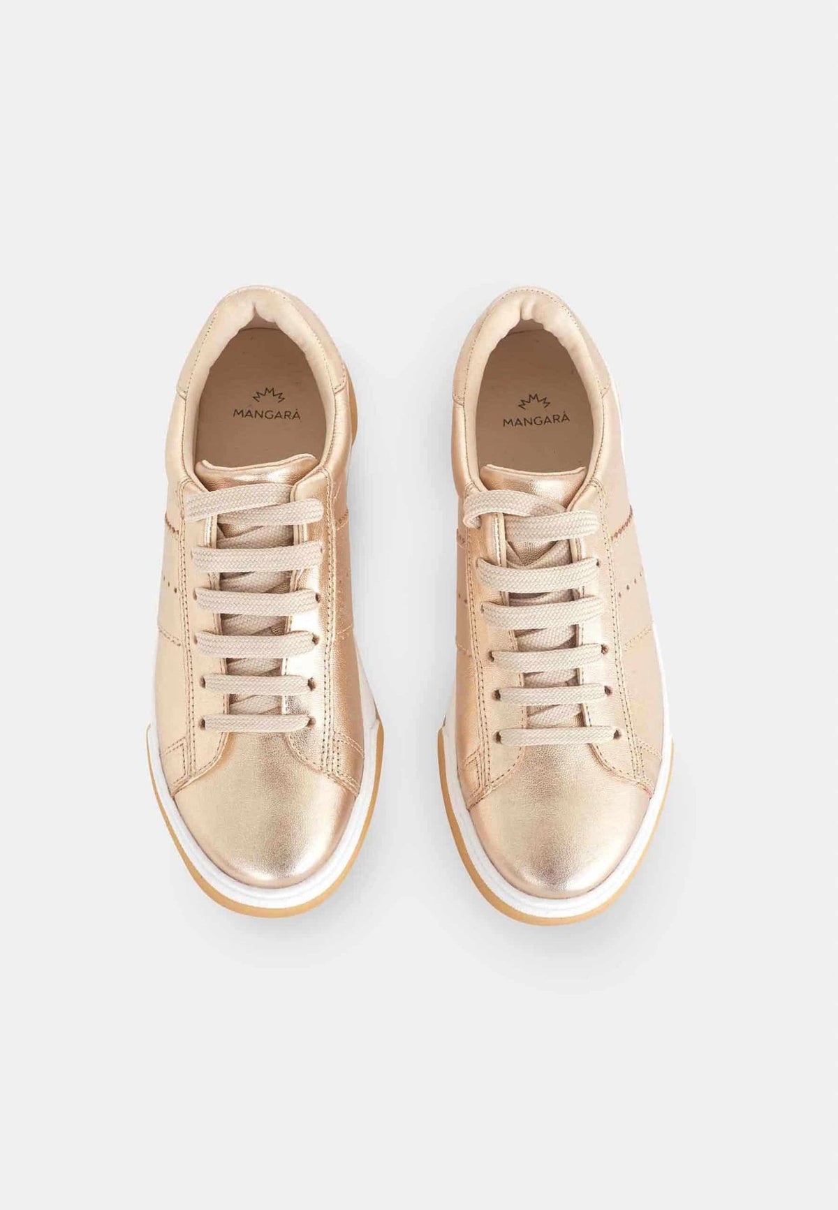 6. Top view of Mangará women's metallic golden leather sneakers with brand logo on insole