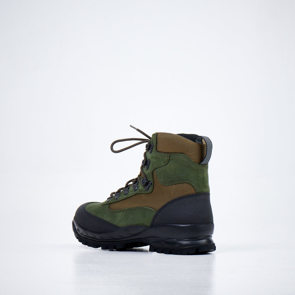 3. Samelin 550 Green Olive hiking boots in studio, rear side view showing protective rubber reinforcement