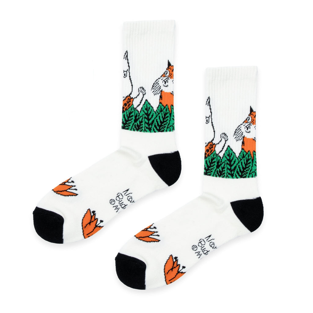 2. Studio image of Moomin Jungle men's retro socks in white with colorful jungle design