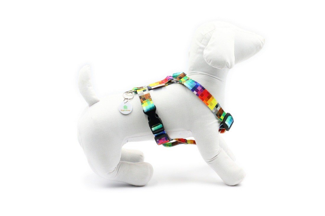 7. Side view of white mannequin dog with Matteo nylon harness, highlighting colorful pixel pattern