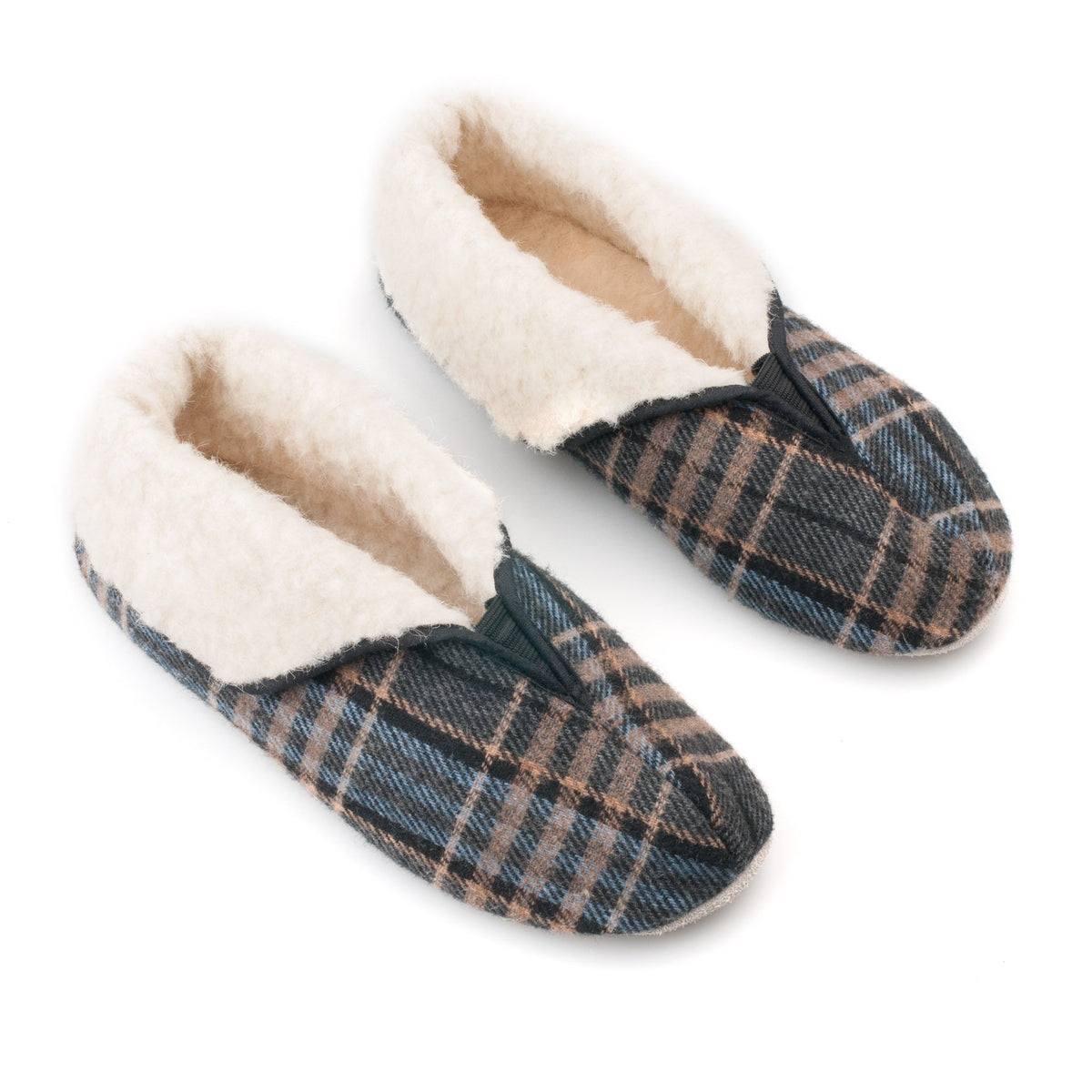 3. Top view of Omaking Trolla Lambswool Slippers in plaid pattern, showing soft lambswool lining