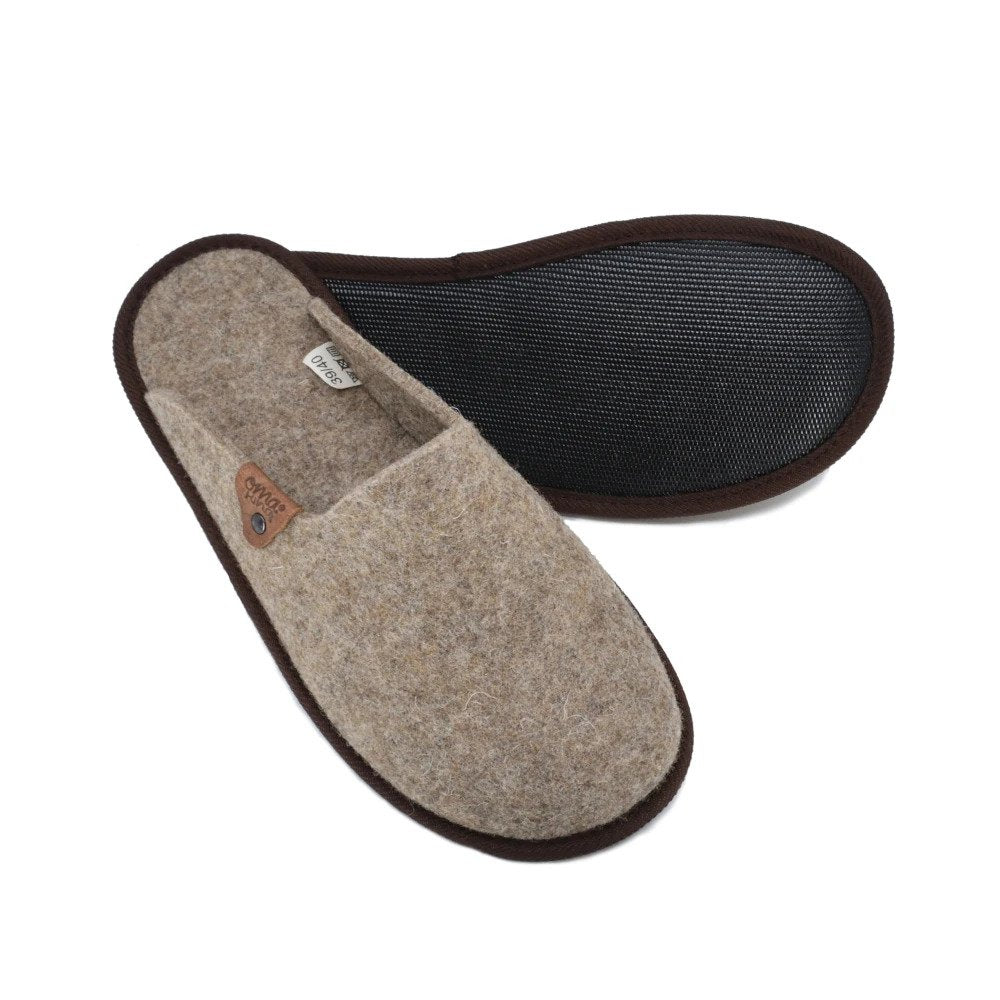 3. Omaking Pelsi slippers in brown felt, showing top and sole view with rubber outsole