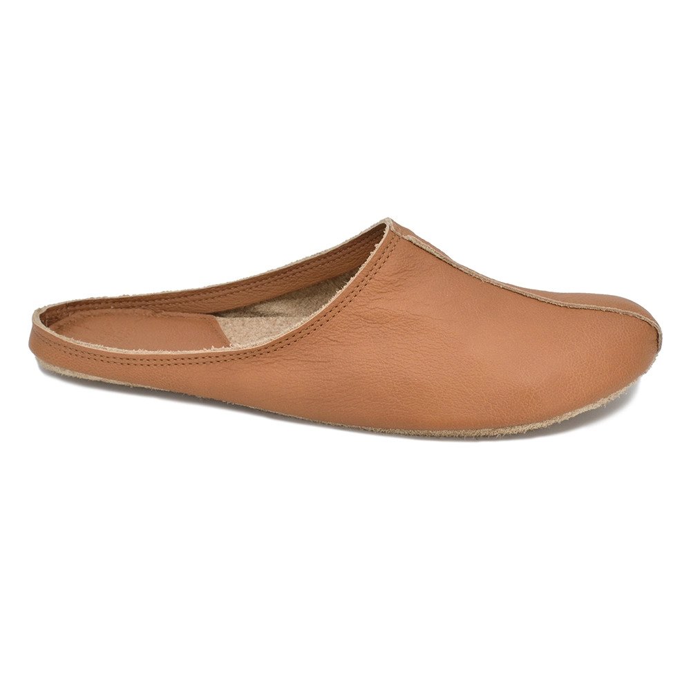 3. Side view of Omaking Sulbi women's slippers in light brown, highlighting soft leather construction