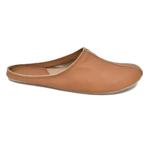 3. Side view of Omaking Sulbi women's slippers in light brown, highlighting soft leather construction