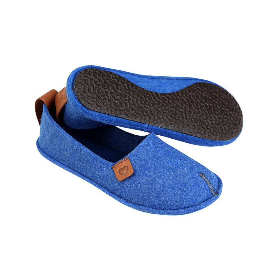 1. Blue Öko-Toku slippers by Omaking, made from recycled plastic bottles, showing top and sole view