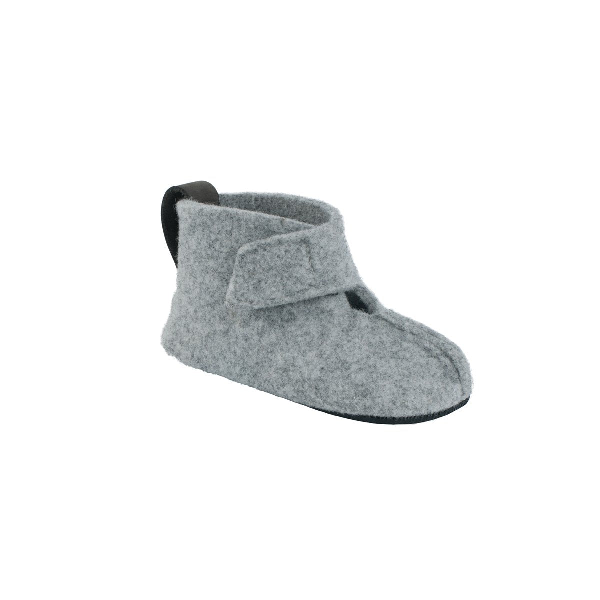 1. OmaKing KAKU natural felt kids' slipper in grey with adjustable Velcro strap, studio shot