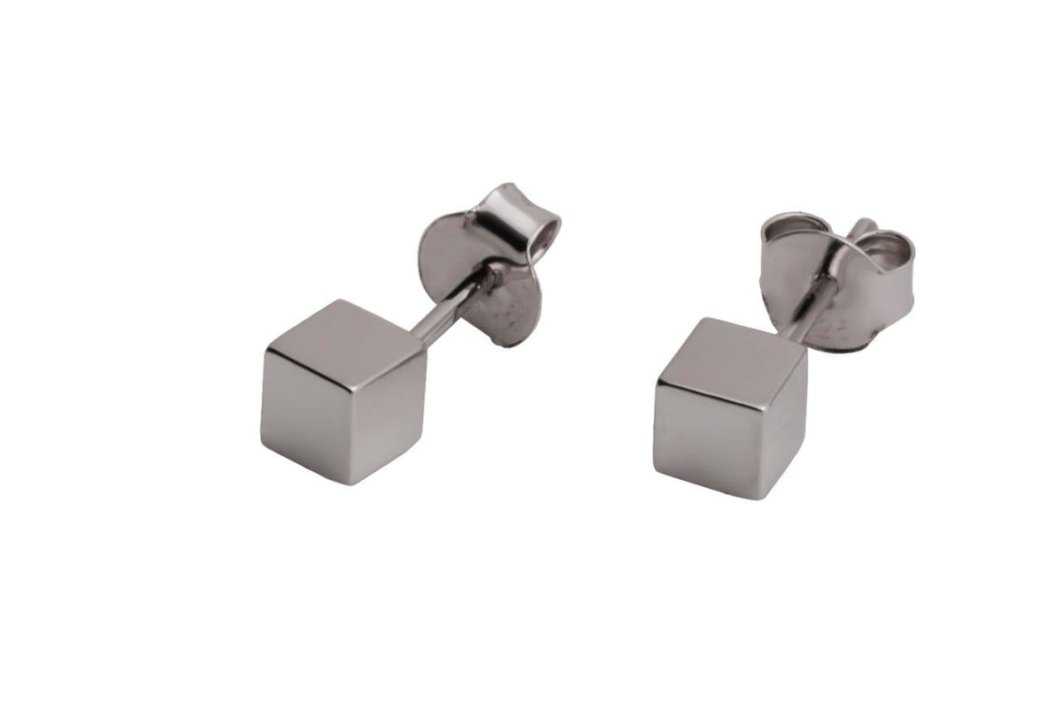 1. MyaMoon silver cube earrings in minimalist design, made from 925 silver, shown in studio setting