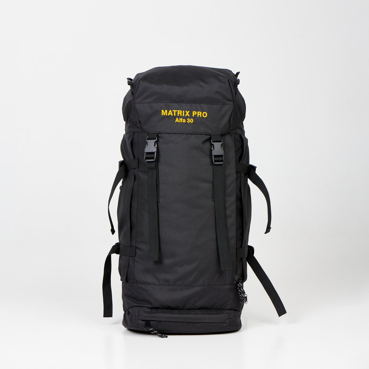 6. Front view of Matrix Pro Alfa 30 hiking bag in studio setting