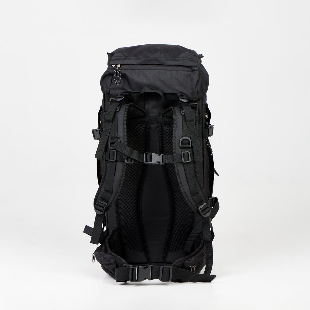 7. Back view of Matrix Pro Alfa 30 hiking bag highlighting adjustable straps