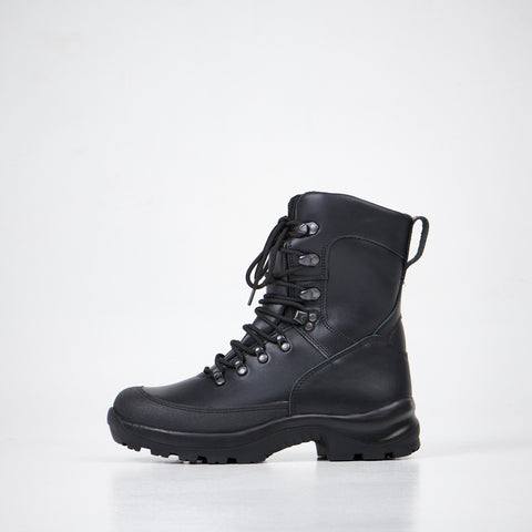 4. Side profile of Samelin Waterproof Combat Boots 734 in black, showing smooth chrome leather upper