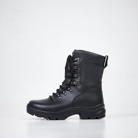4. Side profile of Samelin Waterproof Combat Boots 736 in black, showcasing full leather construction and rugged design