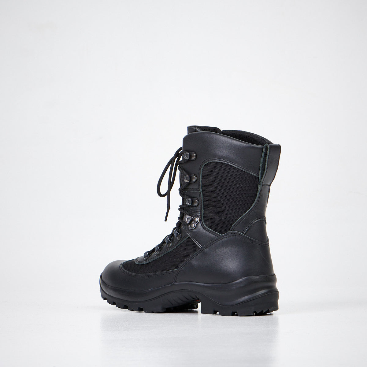 1. Back view of Samelin Waterproof Combat Boots 732 in black, showcasing reinforced heel and durable design