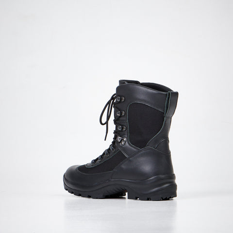 1. Back view of Samelin Waterproof Combat Boots 732 in black, showcasing reinforced heel and durable design