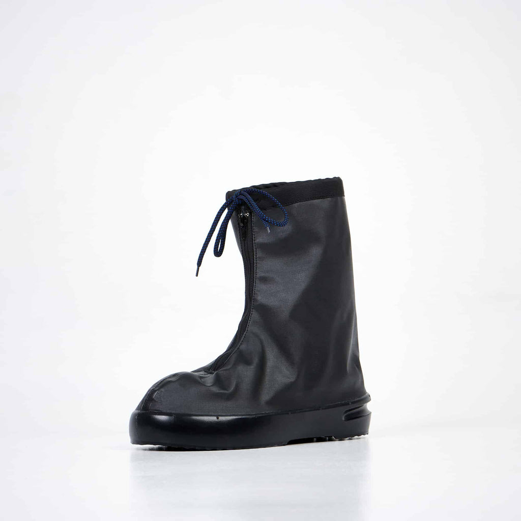 6. Studio shot of Samelin overboot, showing waterproof polyester material and secure fastening