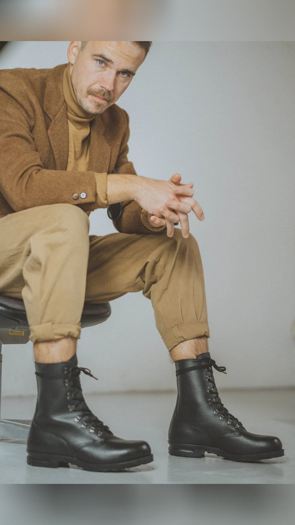 🕶️ Ready for any adventure, in style? Meet the M77 Norwegian Combat Boots - Winter Edition! These boots are crafted to tackle harsh winters, blending quality and comfort like a pro. Slip into unmatched warmth with our soft faux fur lining and explore the outdoors confidently with durable, full-grain leather. Gear up for your next big adventure and step out with confidence. Your secret weapon against the chill awaits! Explore more—link in bio.