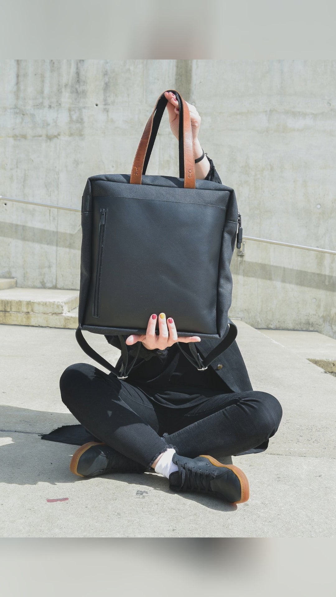 🖤 Commute or city break, why choose?



Meet the all-black Stockholm Backpack by #Omaking: water-repellent, structured, with chic leather accents and a secure YKK lock. Fits a 14-inch laptop and switches from backpack to handbag in seconds.

Handmade in Estonia since 1927 for commutes, flights, and rainy mornings. Prefer sleek over flashy?

Tap save and find yours, link in bio. Use SOCIAL10. #Backpacks #AllBlack