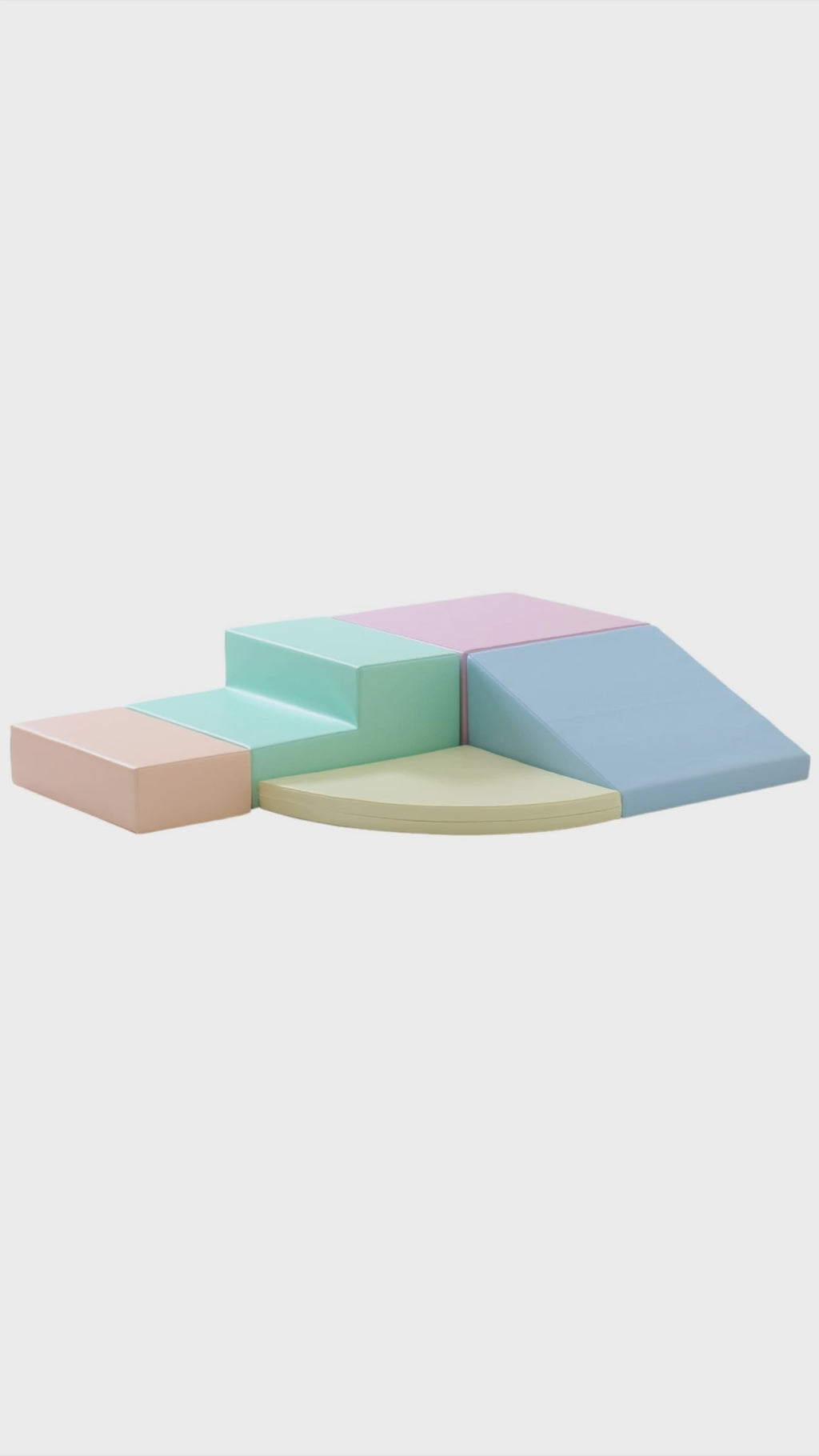 🧸 Pastel corner climber for safe, creative play Non-slip bottom. Wipe-clean eco-leather. Handmade in Latvia, made in Europe. IGLU SoftPlay Tap to shop https://nooredx.ee/products/soft-play-5-foam-block-set-light-pastel-corner-climber