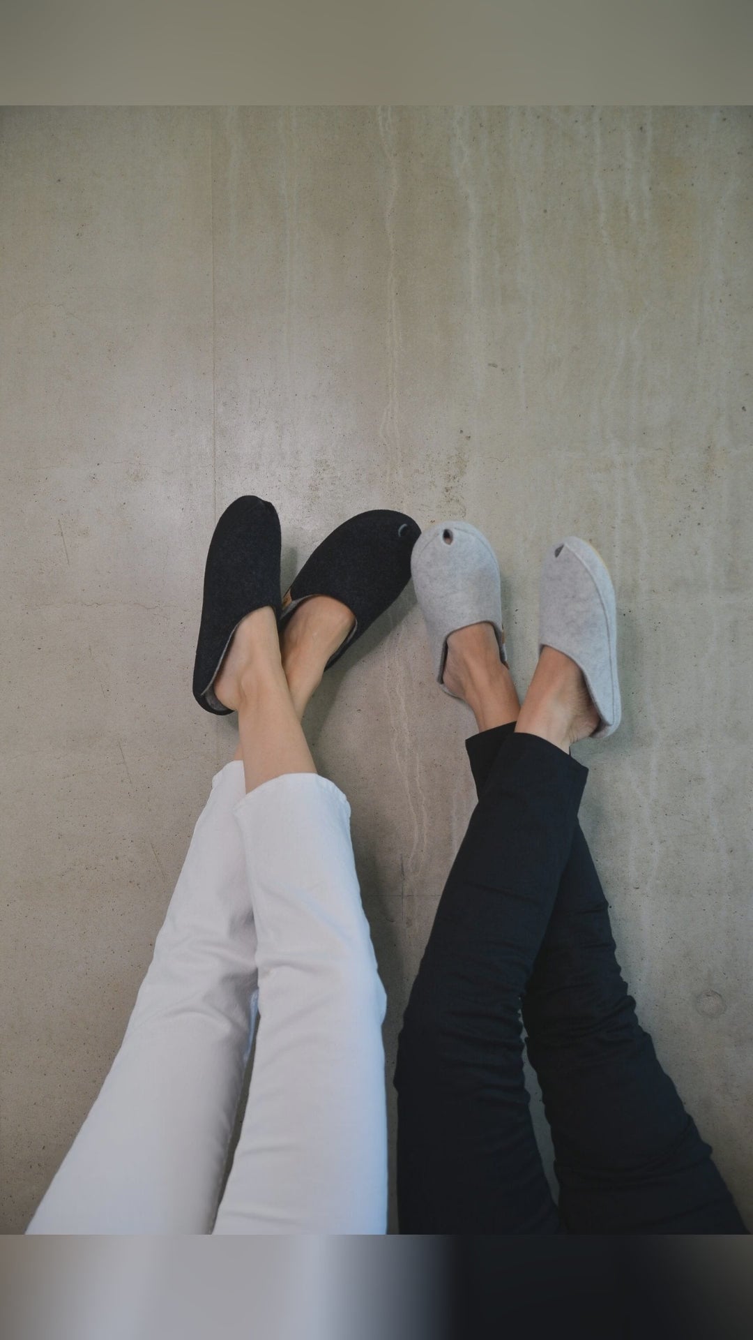 👡 Experience ultimate comfort with TOKU Brussels Slippers in white! Handmade with natural lambswool felt, these slippers offer arch support and durable soles. Perfect for cozy days at home. Get yours now! 🛒 Omaking Slippers Comfort Fashion https://nooredx.ee/products/toku-brussels-slippers-white