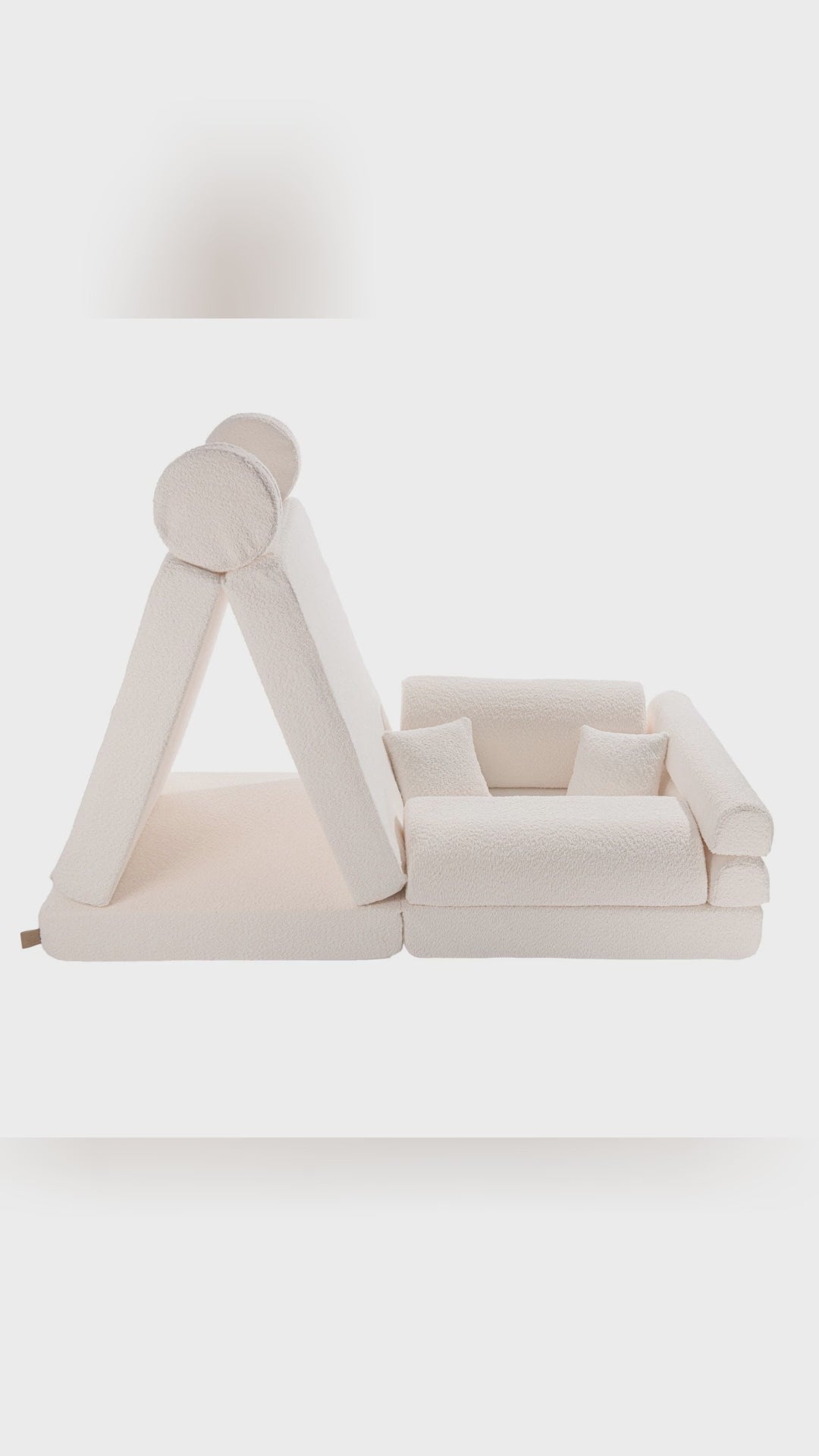 🛋️ Ready for endless adventures? Dive into a world where comfort meets creativity. This kids' modular sofa isn't just furniture—it's a gateway to imagination. MeowBaby Crafted for comfort with premium boucle, it’s as soft as it looks, perfect for little explorers. Plus, it’s CE-certified for peace of mind. Rearrange and reinvent your space effortlessly. Kids can reshape, build, and dream with every piece. Who knew play could be this stylish? Link in bio. Discover the bestseller every child love