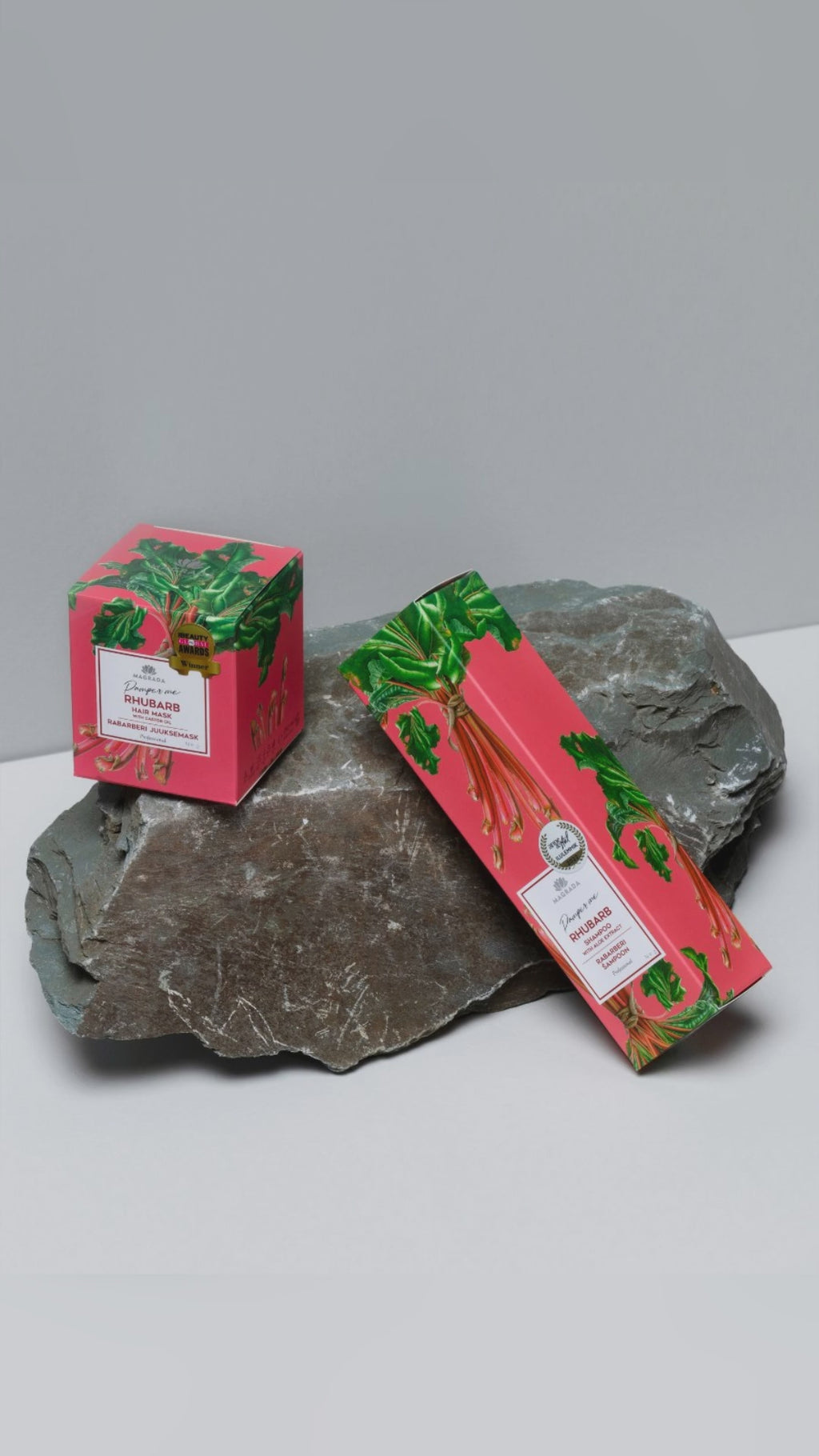 🌿 Salon-soft hair in 10 minutes, anyone?




Rhubarb-powered, award-winning mask with castor and macadamia. Creamy, botanical, gentle on sensitive scalps, adds shine and a soft, fresh scent while helping keep flakes at bay.

Made in Europe with clean, vegan ingredients. Sunday reset: apply post-wash, leave 5 to 10, rinse, and use SOCIAL10 at checkout, link in bio.

#MagradaOrganic #HairMask #CleanBeauty #MadeInEU