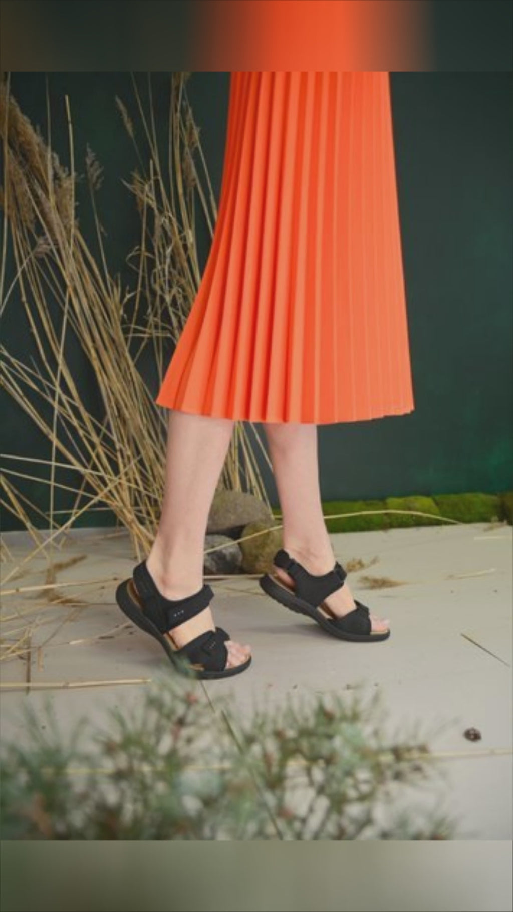 👀 Ready to elevate your summer game? These Omaking Liiva sandals are your perfect fit. With their lightweight design and adjustable Velcro straps, comfort has never looked so chic. Worn with an orange skirt or your favorite outfit, these all-black beauties will turn heads every step of the way. Handmade in Estonia, they're a bestseller for good reason. Link in bio to discover why everyone's raving. WomensSandals