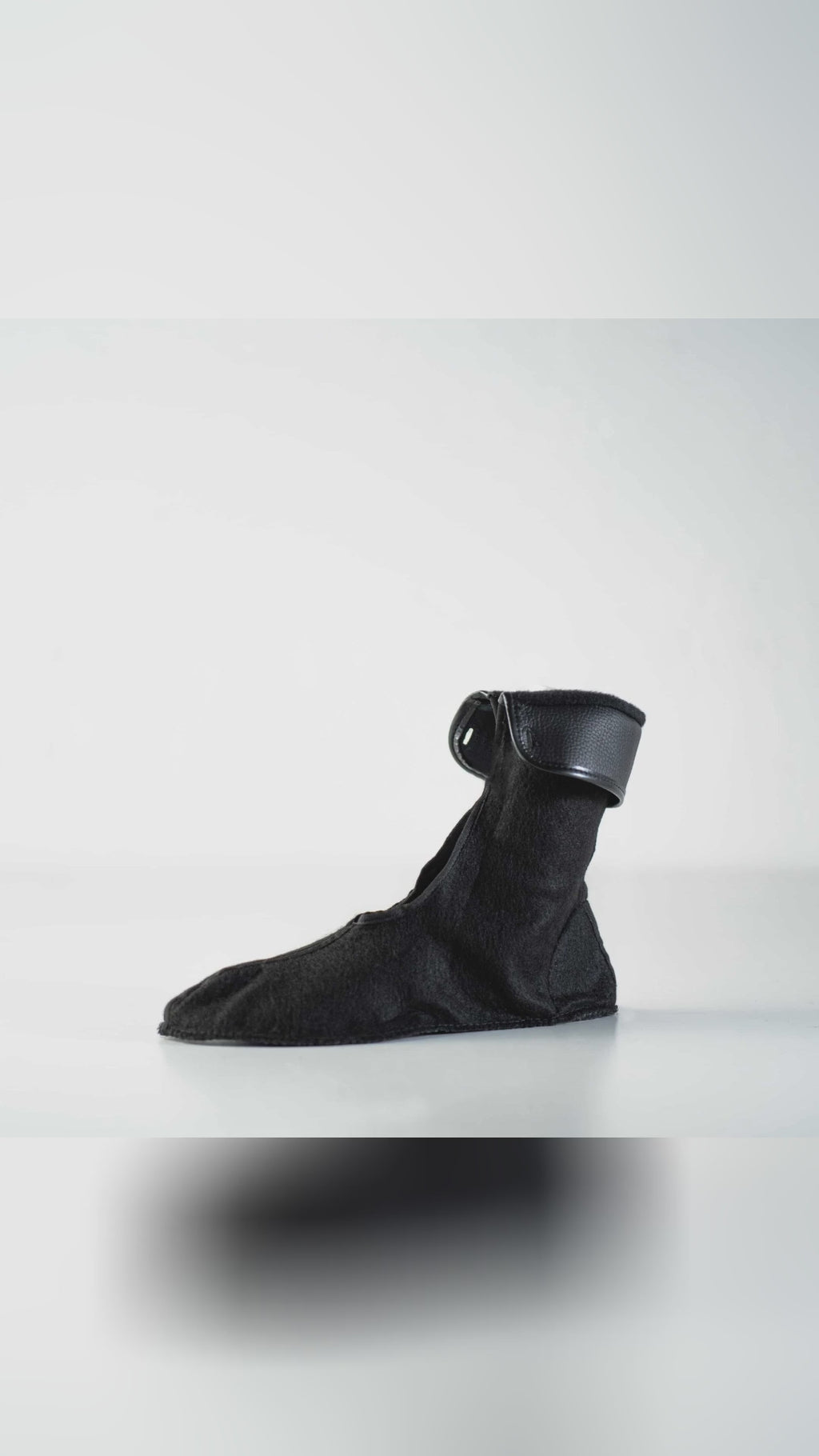 🧦❄️ Cold feet? Meet Samelin M77 Inner Socks.

Built for M77 boots. Moisture‑resistant PELLAGO, serious warmth. Sizes 32–52 (match boot size). Made in Europe.

SOCIAL10 = 10% off
https://nooredx.ee/products/m77-inner-socks
#NooredX #Socks #Boots #Europe