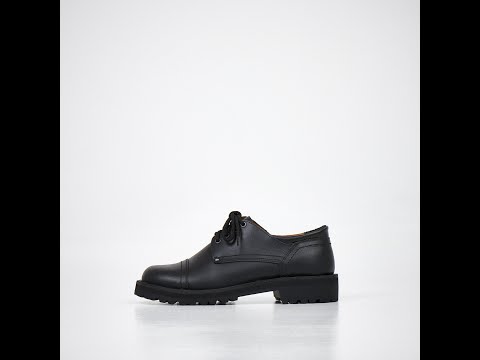 Ever wondered what makes handmade shoes so special? Discover the AIPI magic. Crafted in Estonia, these bestseller sneakers blend sleek design with durability. Feel the comfort of EVA midsoles and natural leather lining, perfect for every step you take. Ready to level up your footwear collection? These exclusive kicks are loved by many, and now they're waiting for you. Don't miss out, your feet deserve the luxury! link in bio. AIPI sneakers