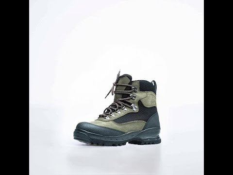 👣 Ready to explore the unbeaten path? Crafted in Estonia, the Samelin 550 Lichene boots are your ticket to epic outdoor adventures. With waterproof nubuck leather and a Vibram sole, get ready to tackle terrains like a pro. Feel the difference in every step. These boots are not just bestsellers for their looks—it's the unmatched comfort and durability that stand out. Step outside and feel that crisp, European quality. Adventure awaits! 🌍 Link in bio. Samelin HikingBoots OutdoorGear