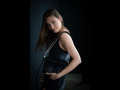 👜 Ready to turn heads? Meet the BARBED SISTER handbag. This PYKOK beauty shines with its fringe details and dual straps—leather for the day, chain for the night. Handmade in Lithuania, it's a piece of art that whispers luxury. Feel the allure of genuine leather paired with versatile style. Effortlessly chic, day or night! Secure it with a flick and stay effortless. Dare to be bold and handmade. Can't resist? Check the link in bio for this premium piece! PYKOK