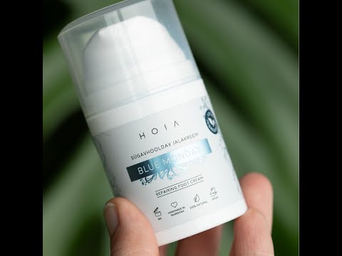 🌟 Longing for smooth, pampered feet? Our Deep Care Foot Cream BLUE MONDAY delivers pure European goodness. Packed with yarrow and shea butter, it's nature’s gift to your senses. Feel the whisper of soft feathers as it nourishes. Perfect for those who cherish natural luxury without the grease. Dare to share or save this feel-good moment. Feet happy? Discover more: link in bio. hoiahomespa footcare Estonia