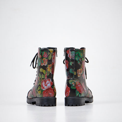 4. Back view of Samelin 511 Red Roses boots, displaying floral pattern and sturdy sole