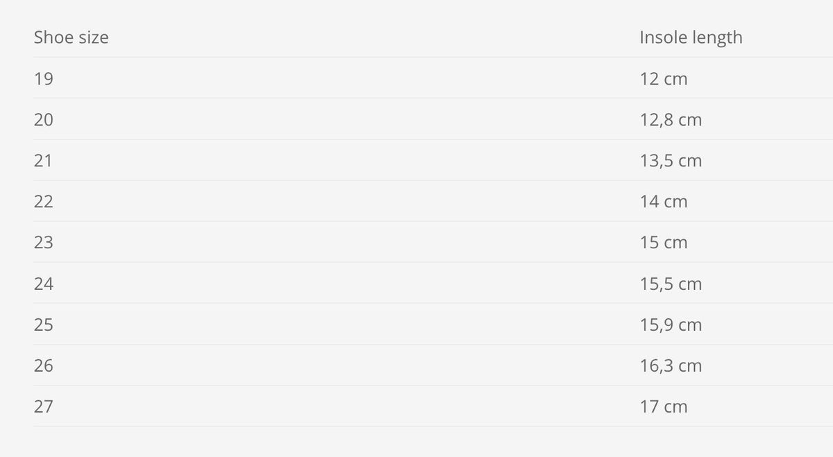 4. Size chart for Hip-Hop kids' slippers, showing shoe sizes 19 to 27 with insole lengths in cm
