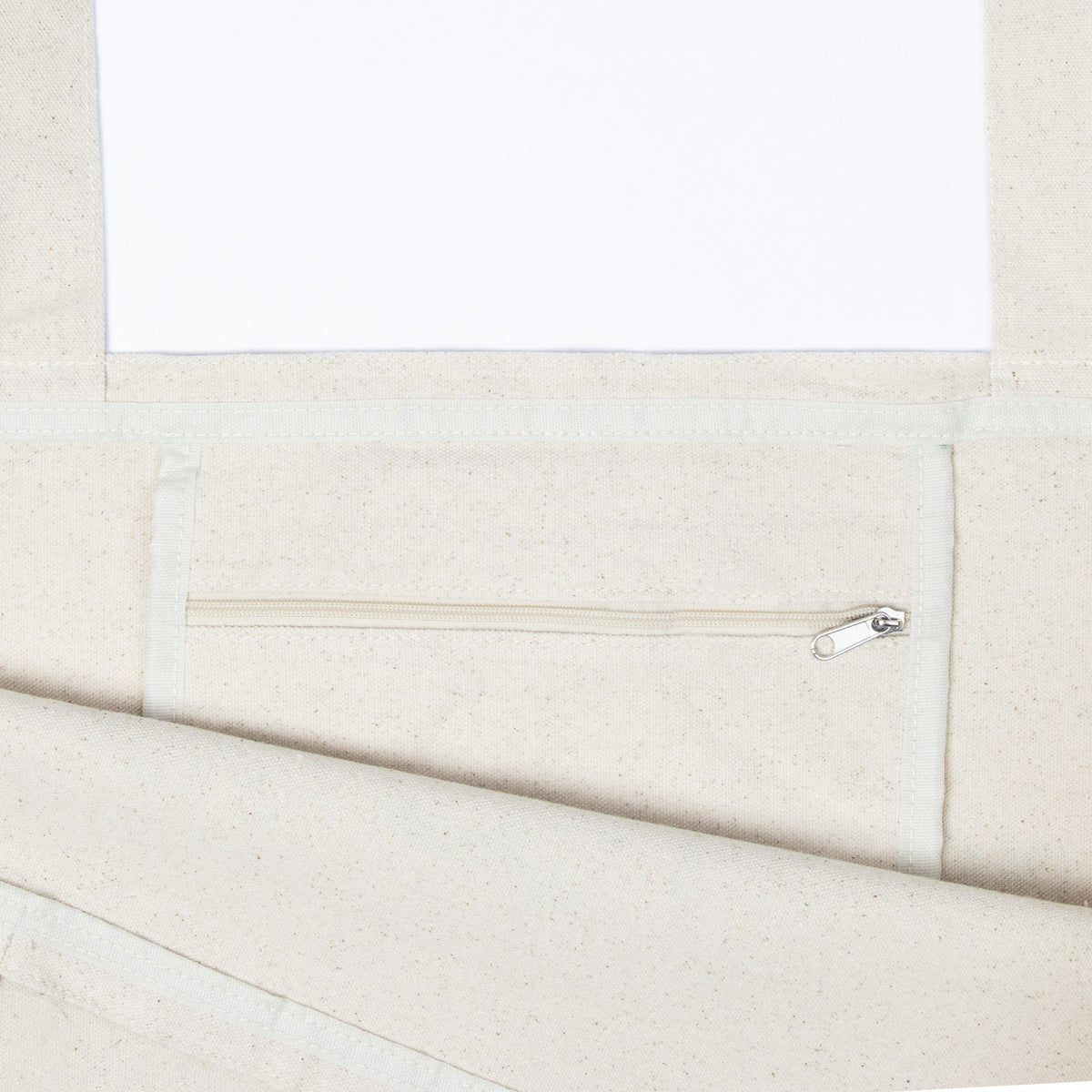 5. Close-up of interior pocket with zipper in Moomin by NordicBuddies Snufkin XXL tote bag