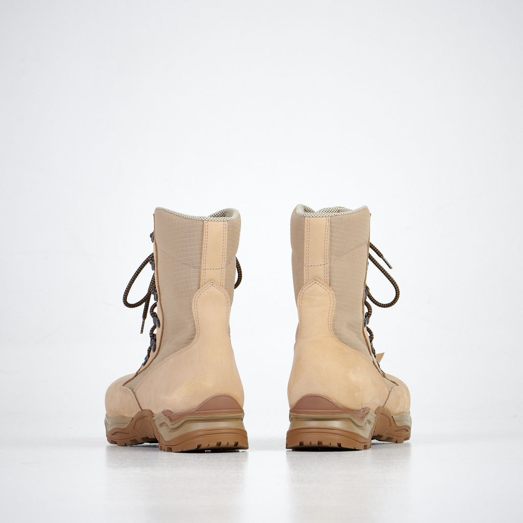 4. Samelin 598 Desert Boots 2.0 in beige, back view showing heel and sole design