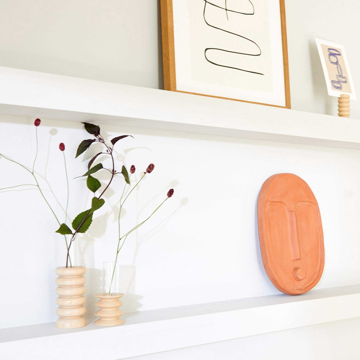 6. Totem Wooden Vase - Medium Nº 1 by 5mm Paper on a shelf with artistic decor, highlighting modern design