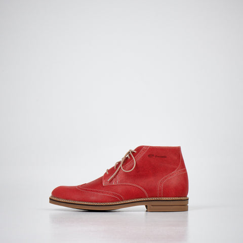 4. Side profile of Samelin Red Ankle Boots 424 emphasizing water-repellent leather and rubber sole