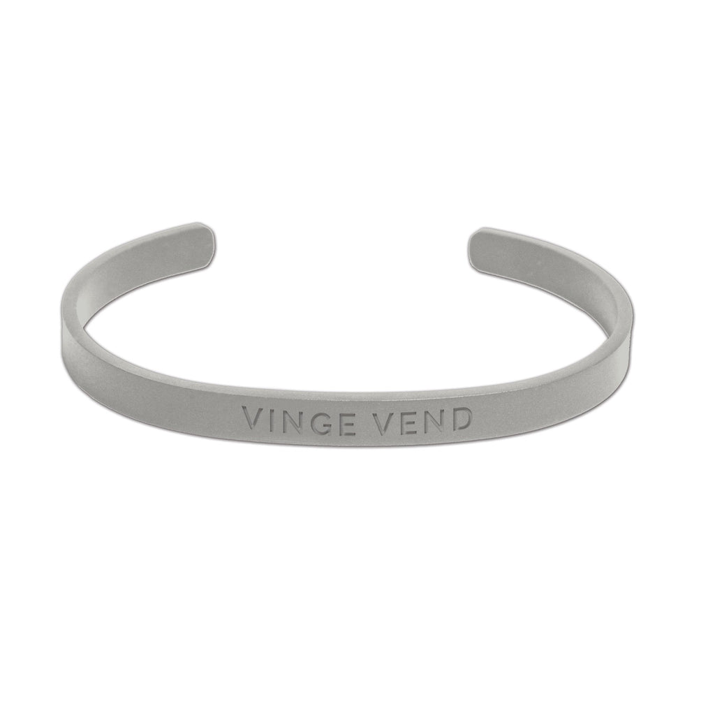 1. Men's silver matte bracelet with engraved 'VINGE VEND' text on clean white background