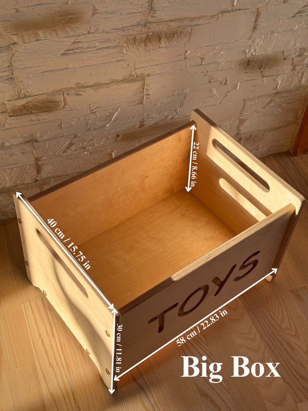 5. Size chart for big wooden toy box with dimensions 58 x 40 x 22 cm / 22.83 x 15.75 x 8.66 in